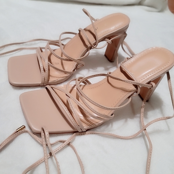 Square Toe Strappy Lace Up Mid Heel Sandal in Nude - Picture 5 of 8